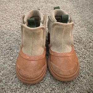 Kids Tan Vans Boots